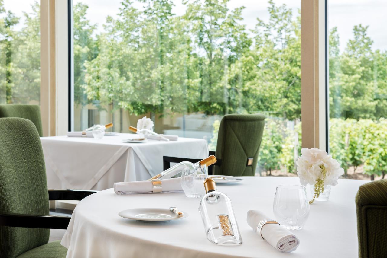 Chateau Lafaurie-Peyraguey Hotel & Restaurant Lalique Bommes ภายนอก รูปภาพ